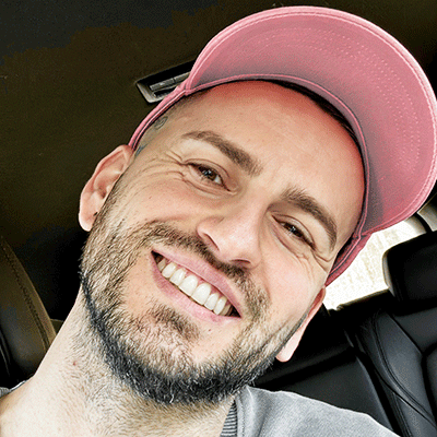 Viktor K.
